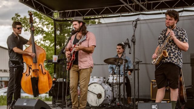 Swingin’ Denver